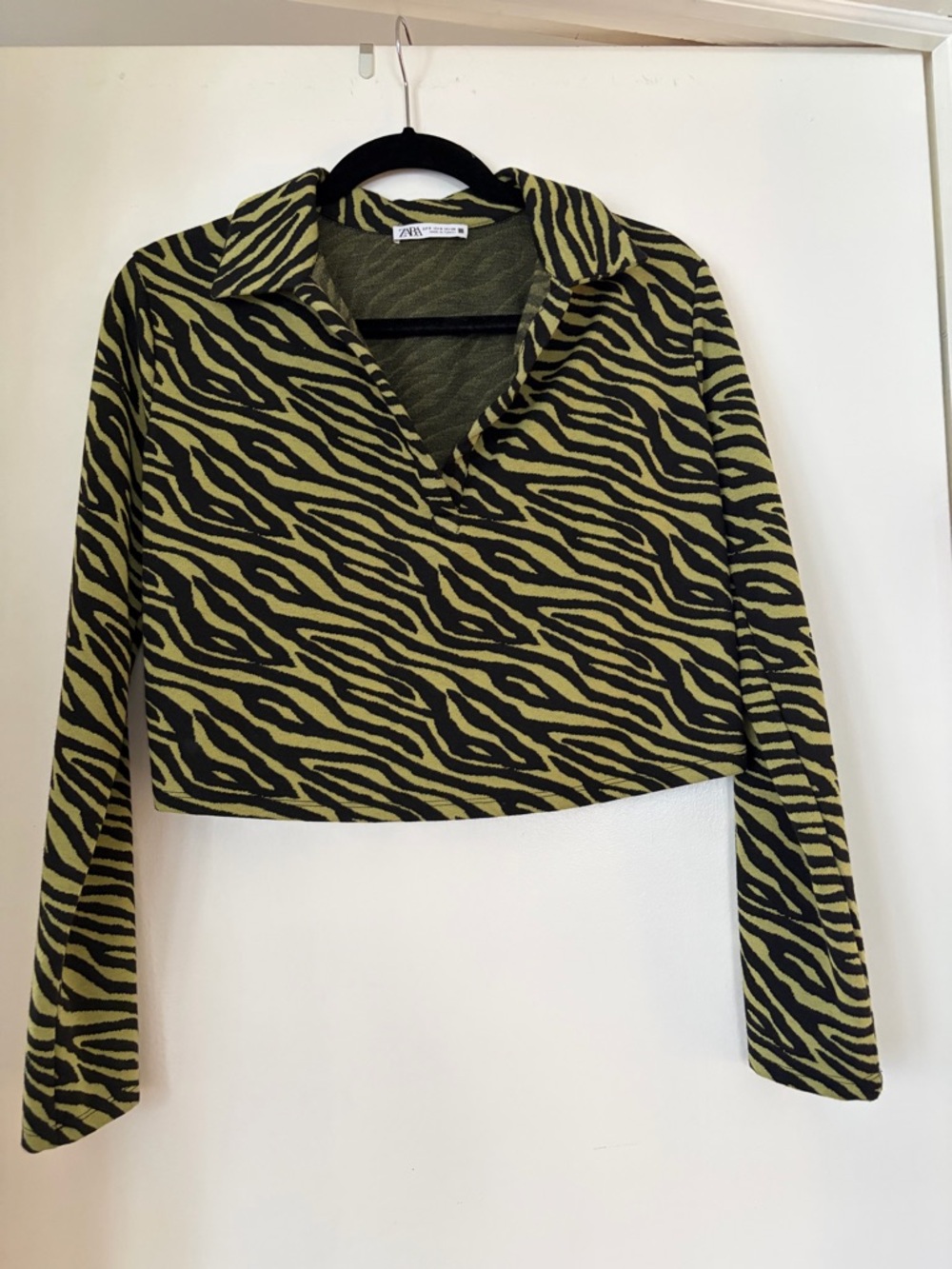 Zara Olive Green and Black Zebra Knit Top